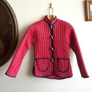 Vintage Quilted Floral Jacket – Size M Fits like a small